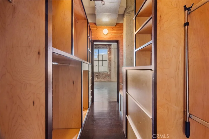 315 E 8th #401 photo 18