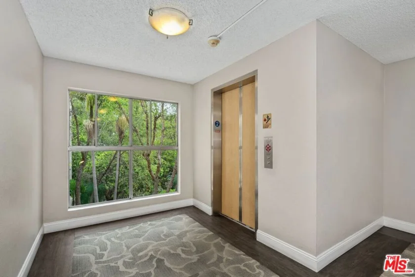 1211 Raintree Circle photo 39