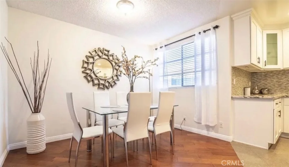 11820 Mayfield #317 photo 23