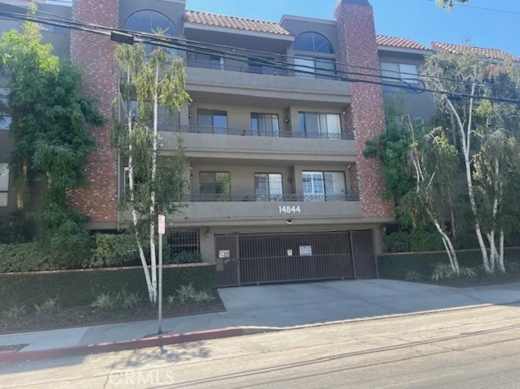 14844 Dickens Street #306 photo 1