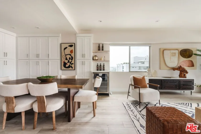 1155 N La Cienega #1205 photo 6