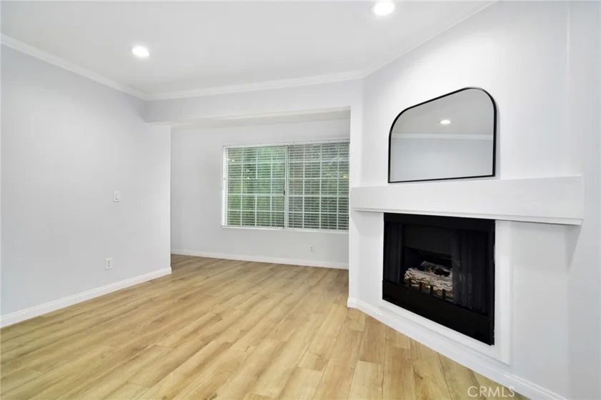 5515 Canoga Avenue #219 photo 4