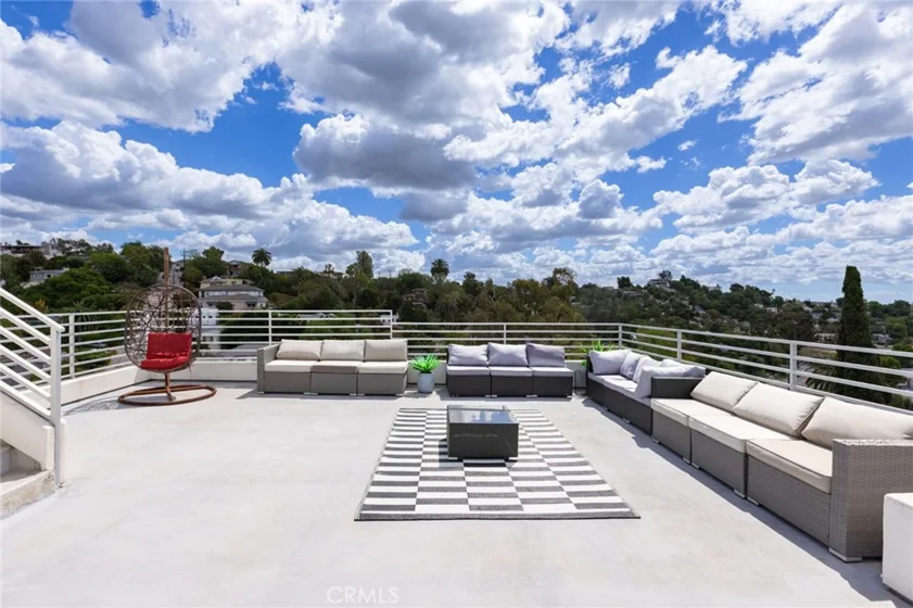2311 Cove photo 33