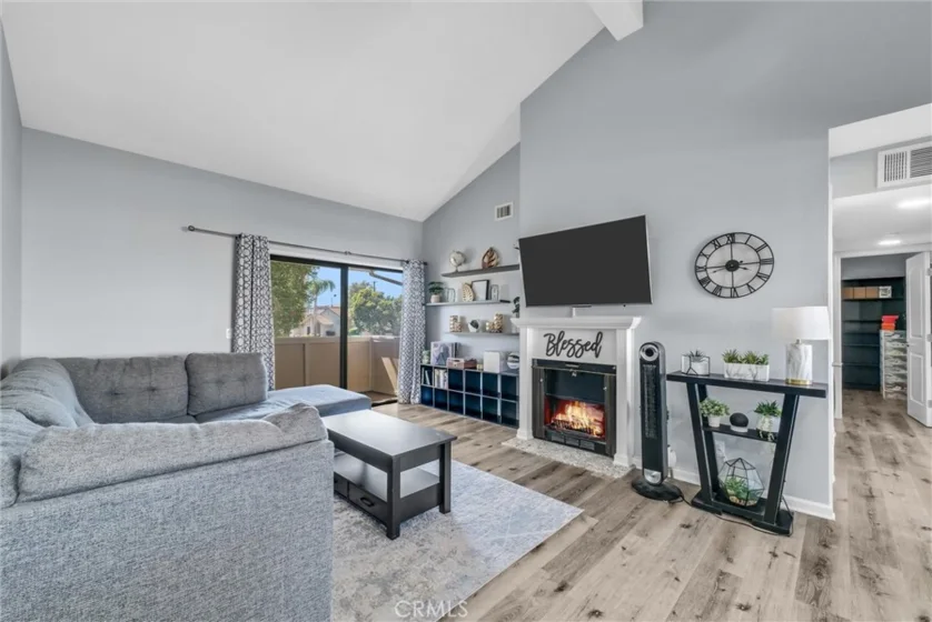 1042 E La Habra Boulevard #234 photo 2
