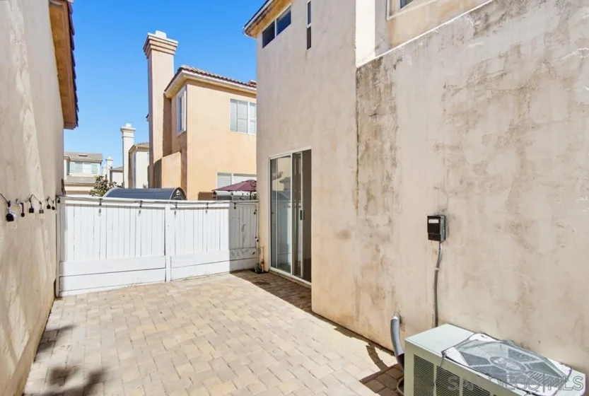 1228 La Vida Court photo 41