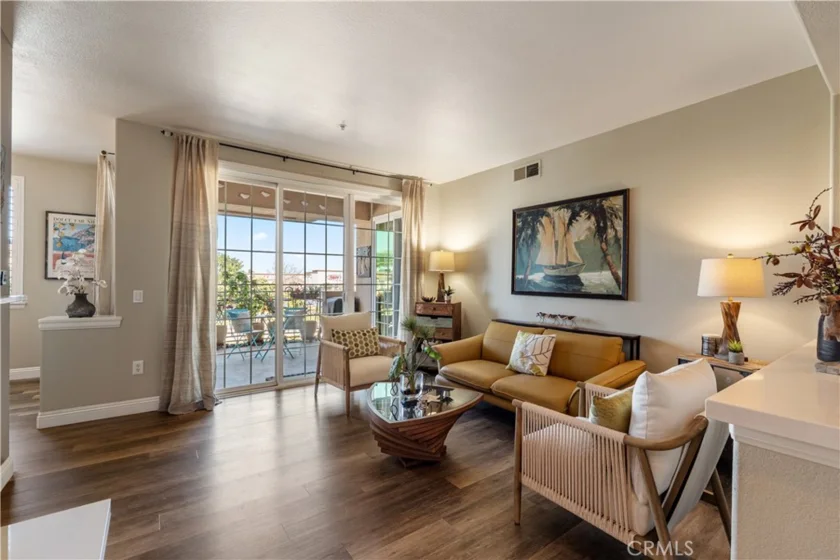 5142 Warner Avenue #209 photo 6