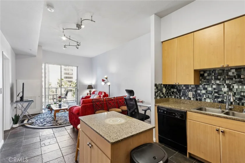 388 E Ocean Boulevard #709 photo 13