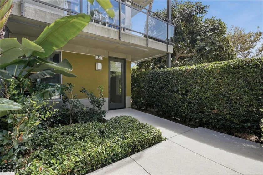 43 Gramercy photo 51