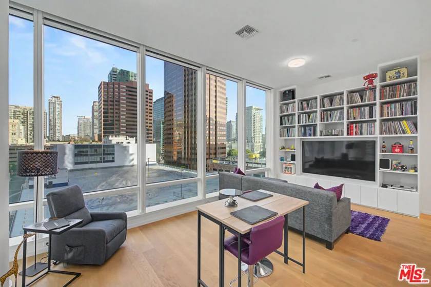 877 Francisco Street #806 photo 13