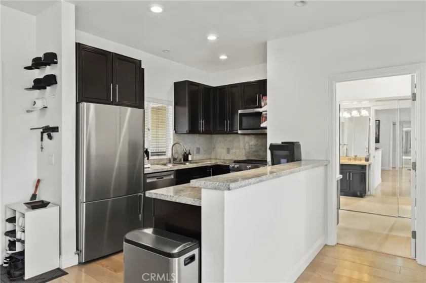 2263 Fox Hills Drive #203 photo 34