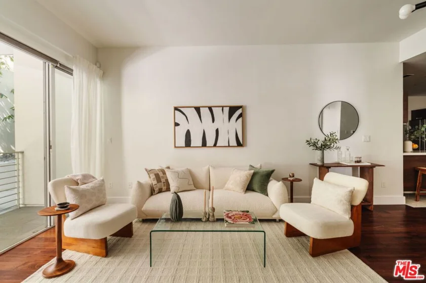 6735 Yucca Street #101 photo 4