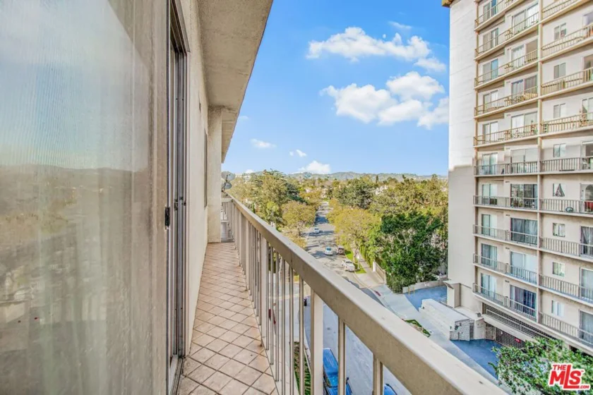 10751 Wilshire Boulevard #801 photo 7