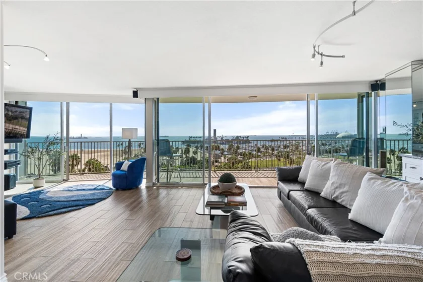 700 E Ocean Boulevard #1206 photo 3
