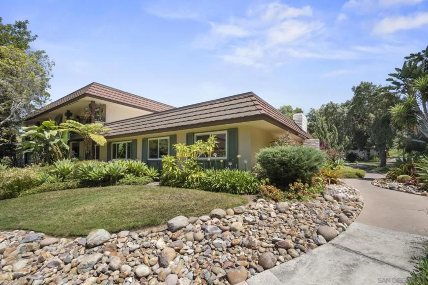 4229 Collwood Lane photo 1