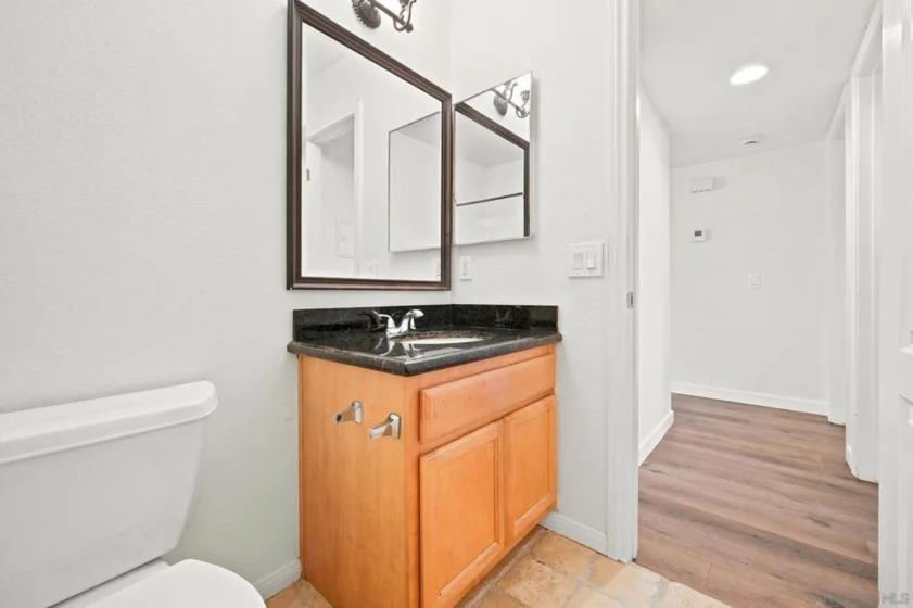 521 Calle Montecito #110 photo 18