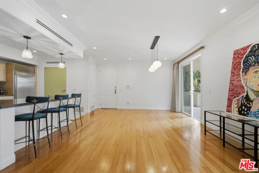 8121 Norton Avenue #201 photo 5