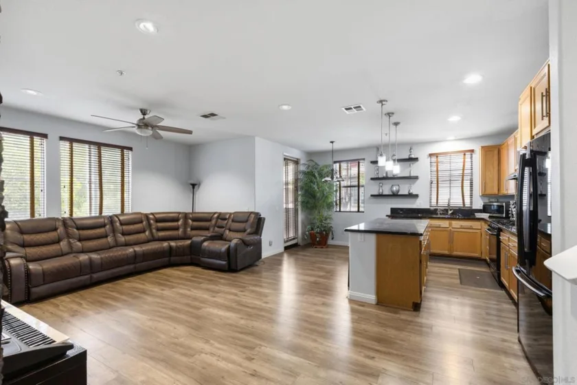 1338 Starry Way photo 15