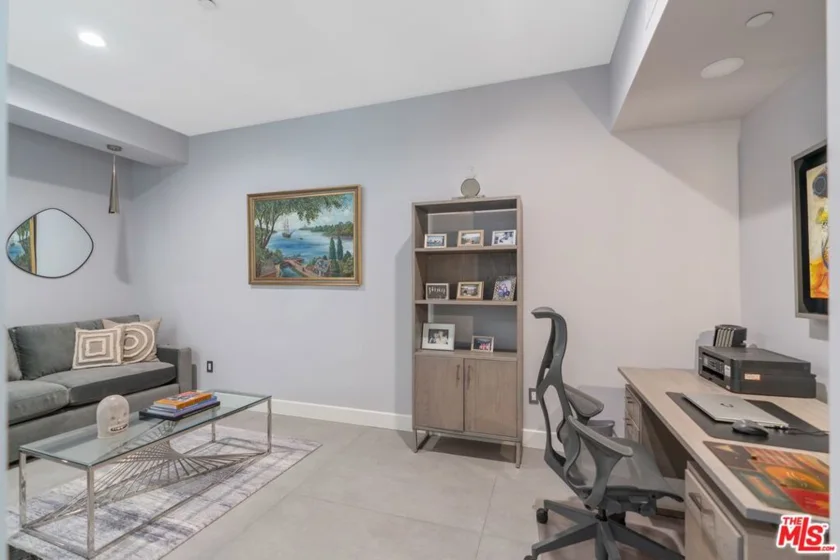 1250 N Harper Avenue #302 photo 23
