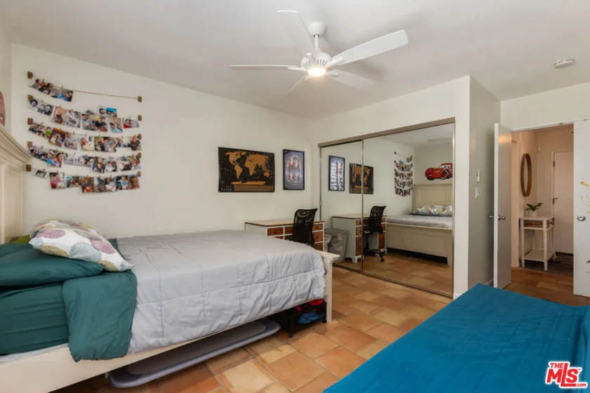 5625 Windsor Way #207 photo 22