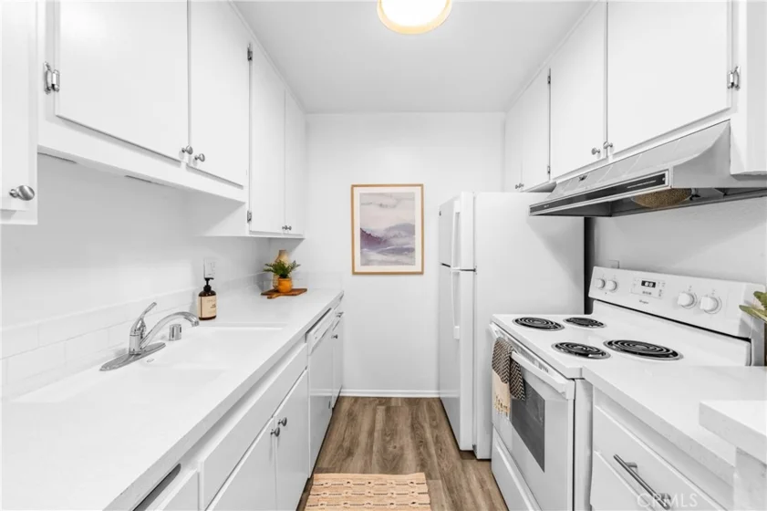 564 N Bellflower #116 photo 6