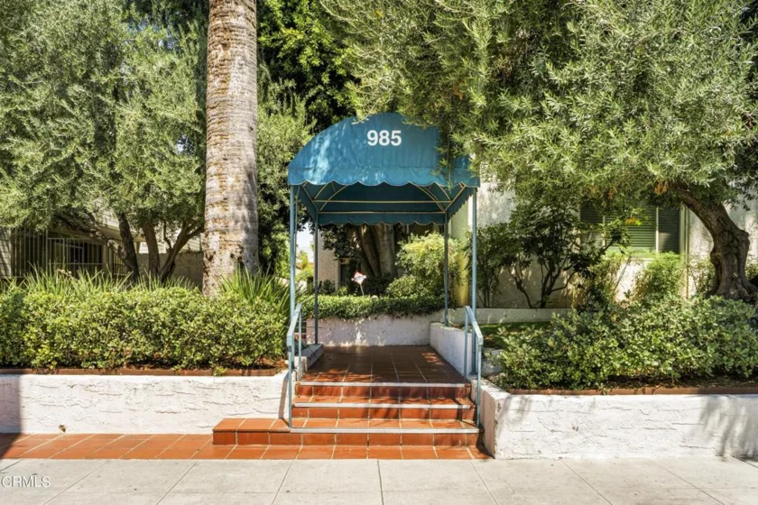 985 E California Boulevard #308 photo 1