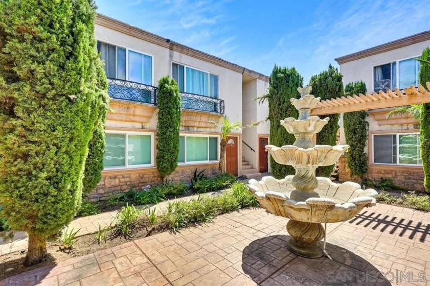 3562 Marlborough Avenue #4 photo 24