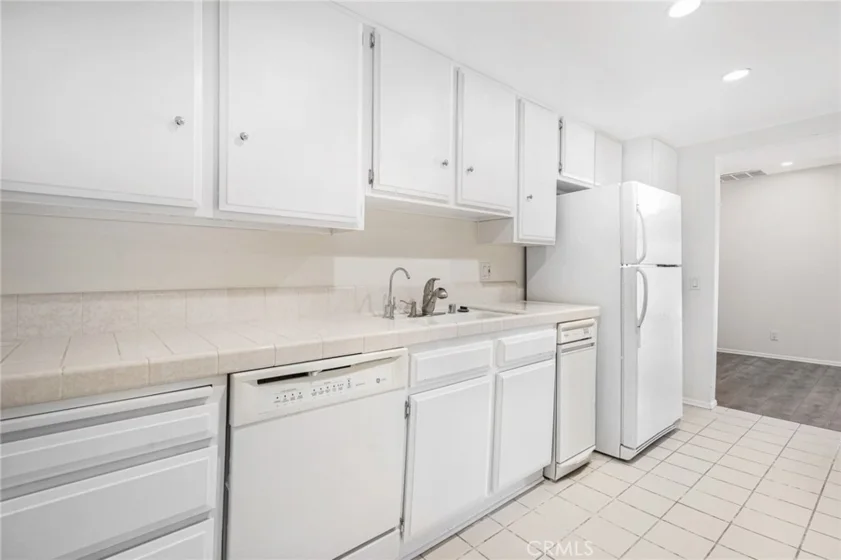 5404 Quakertown #5 photo 12