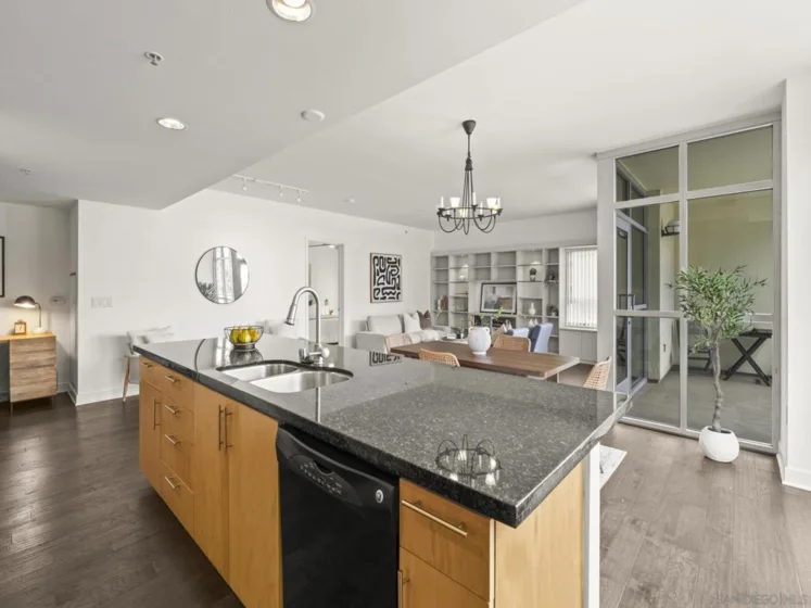 3812 Park #209 photo 4