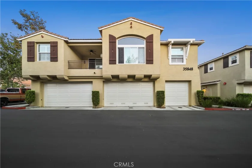 35848 Lajune Street #2 photo 1