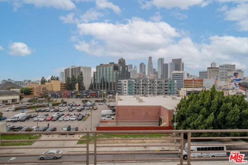 100 S Alameda Street #204 photo 3
