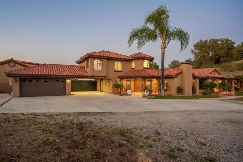 24922 Terreno Drive photo 54