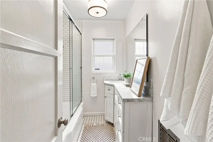 15034 Dickens Street #4 photo 15