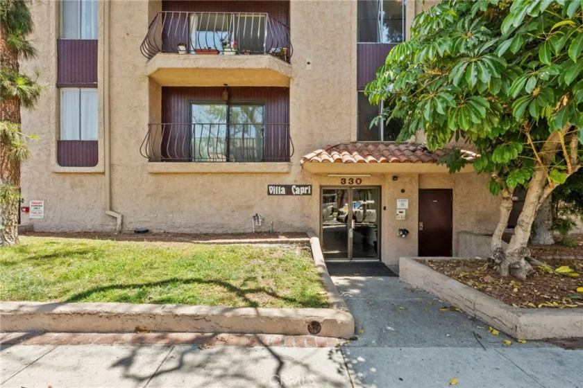 330 N Jackson Street #313 photo 1