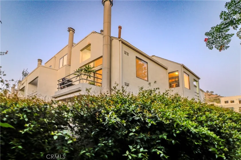5744 E Creekside #21 photo 1