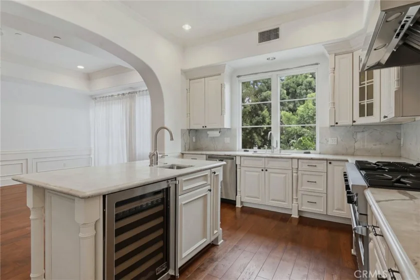 558 Hillgreen photo 12