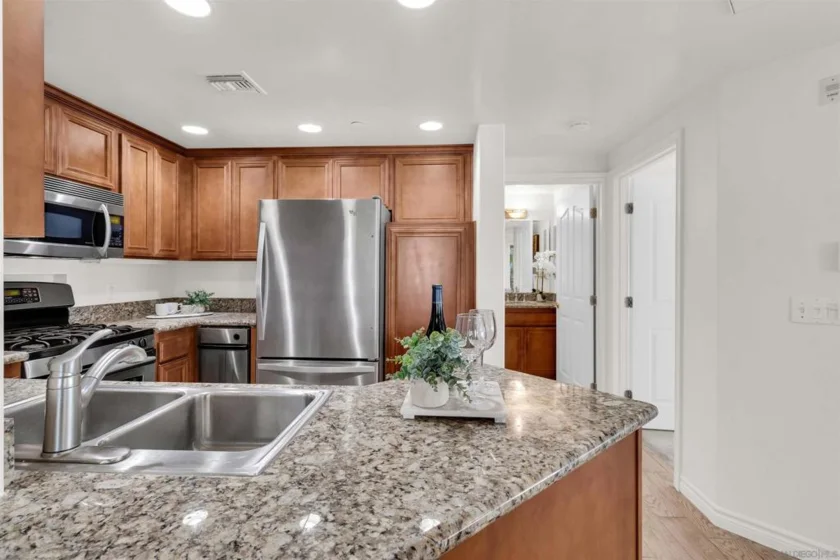 3990 Centre Street #209 photo 6
