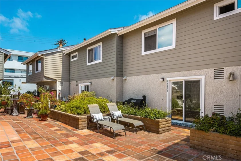 24725 Santa Clara #10 photo 19
