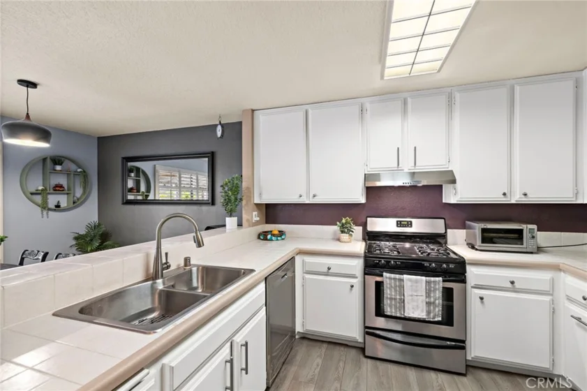 22278 Redwood Pointe #5H photo 10