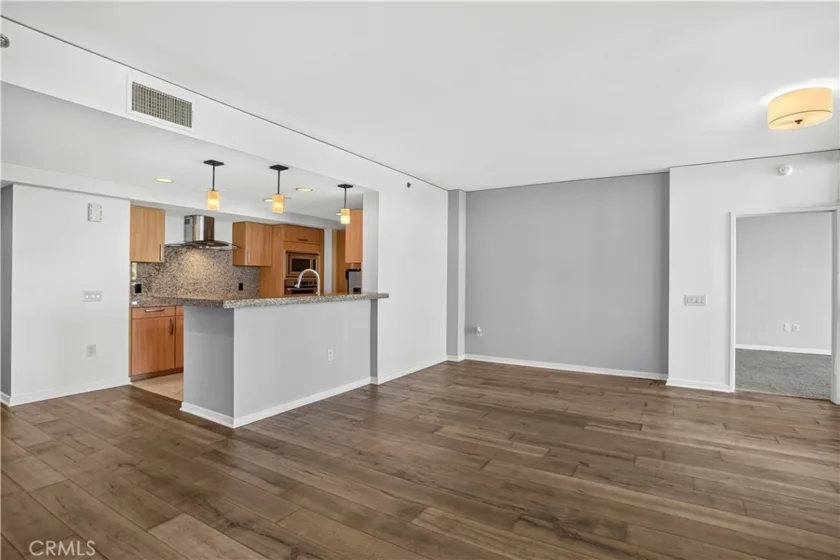 13650 Marina Pointe Drive #609 photo 15