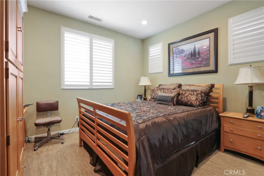 10902 Flora Park Way photo 19