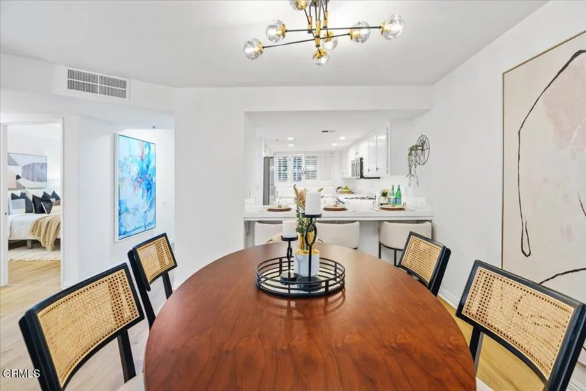 961 E California Boulevard #109 photo 14