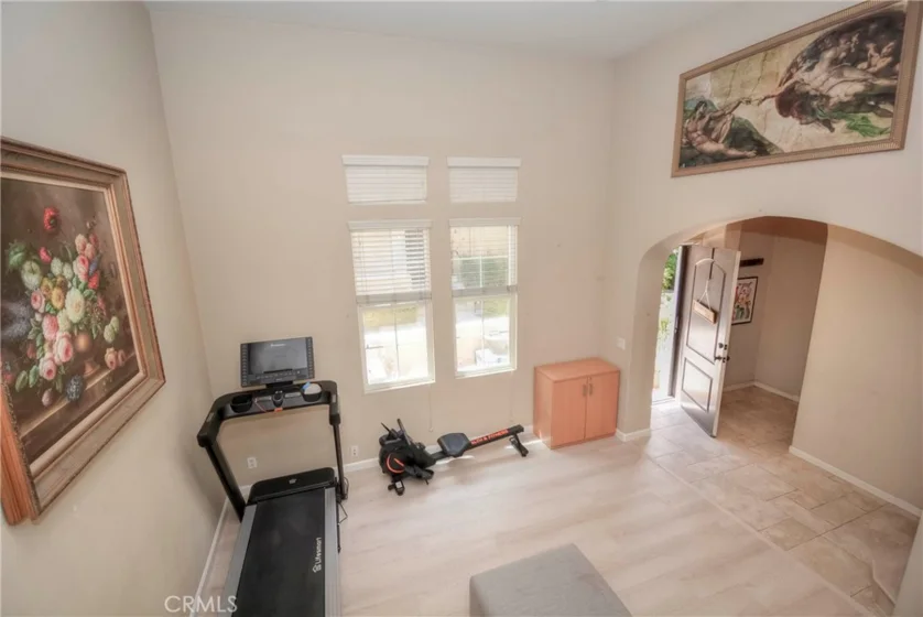 4452 Owens #105 photo 2