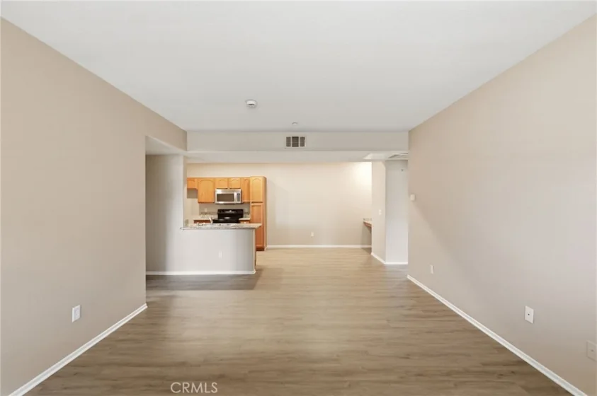 41410 Juniper photo 7