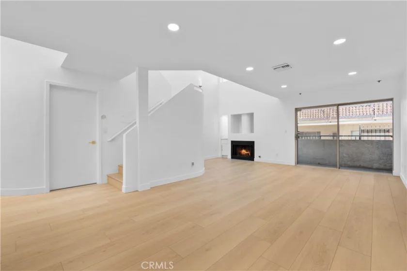 6036 Hazelhurst #c photo 10