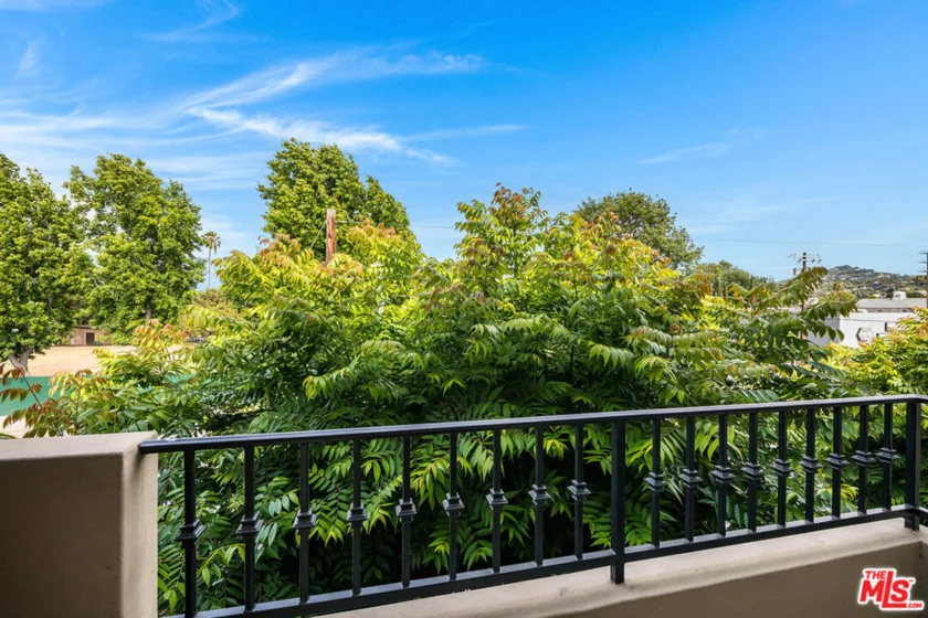 4435 Colfax Avenue #104 photo 23