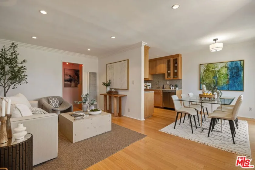 2721 2nd Street #205 photo 4
