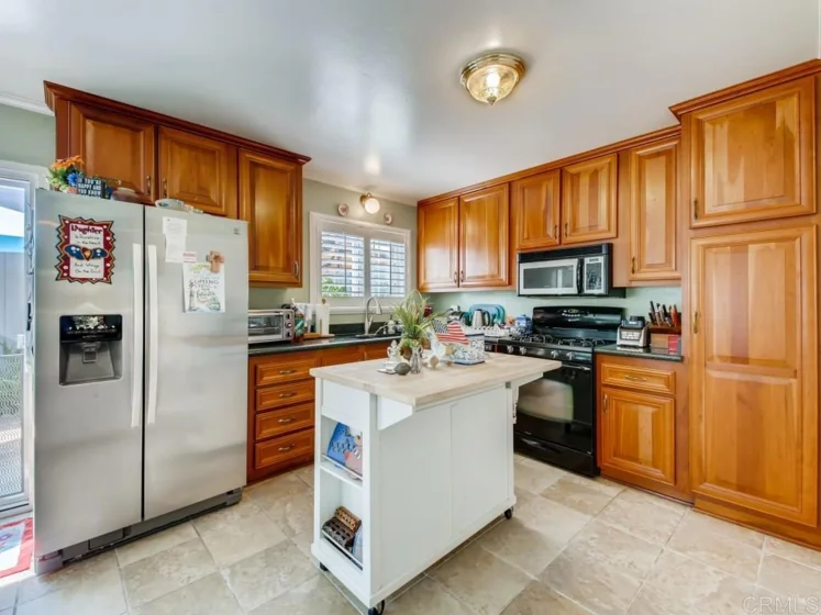 2525 Jefferson #A photo 1
