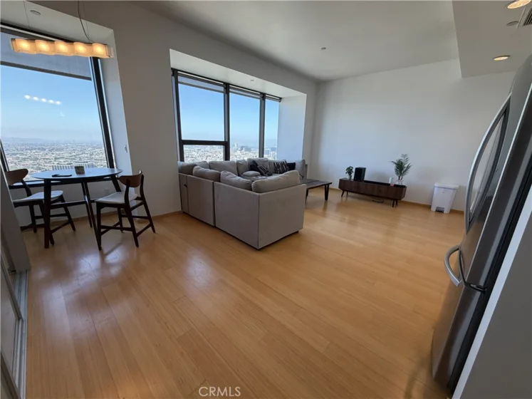 1100 Wilshire #2901 photo 24