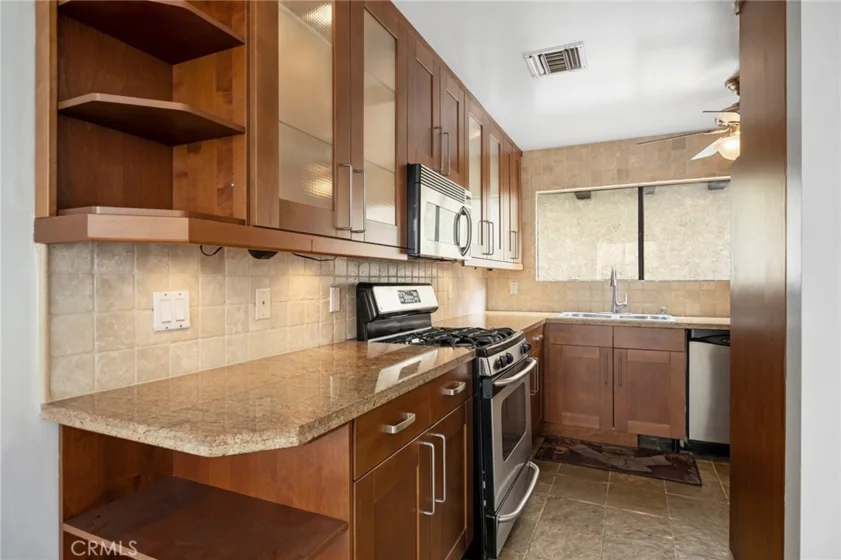 300 N Isabel Street #10 photo 5
