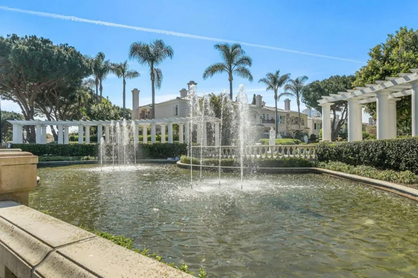 5117 Renaissance Avenue #D photo 32